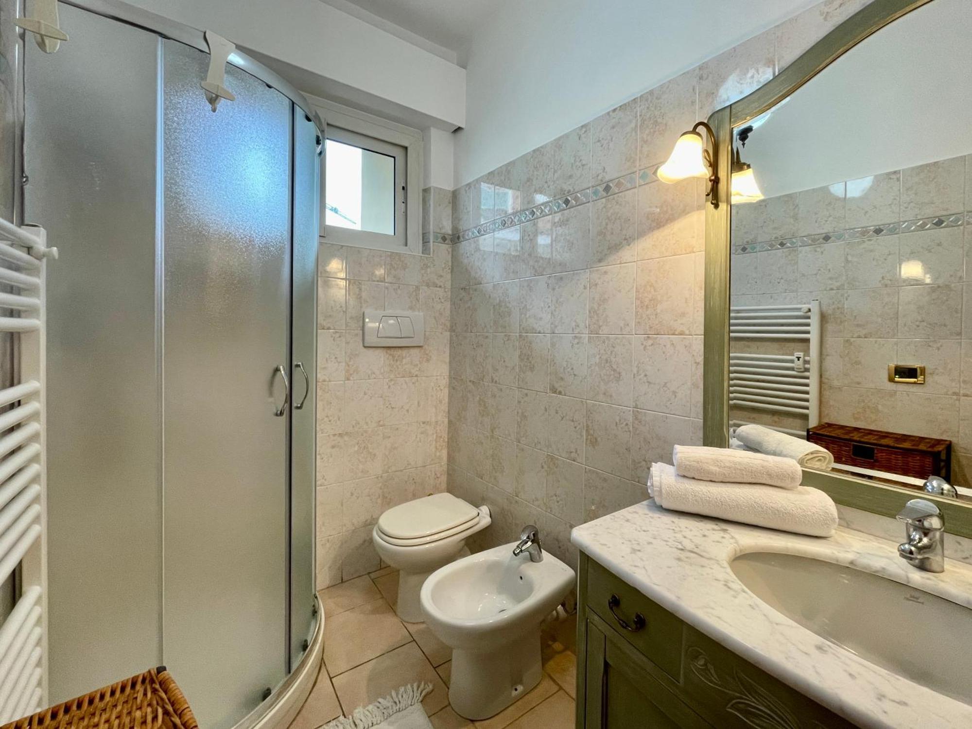 700m Dal Mare Bilocale Con A/c, Ampio Balcone E Wi-fi