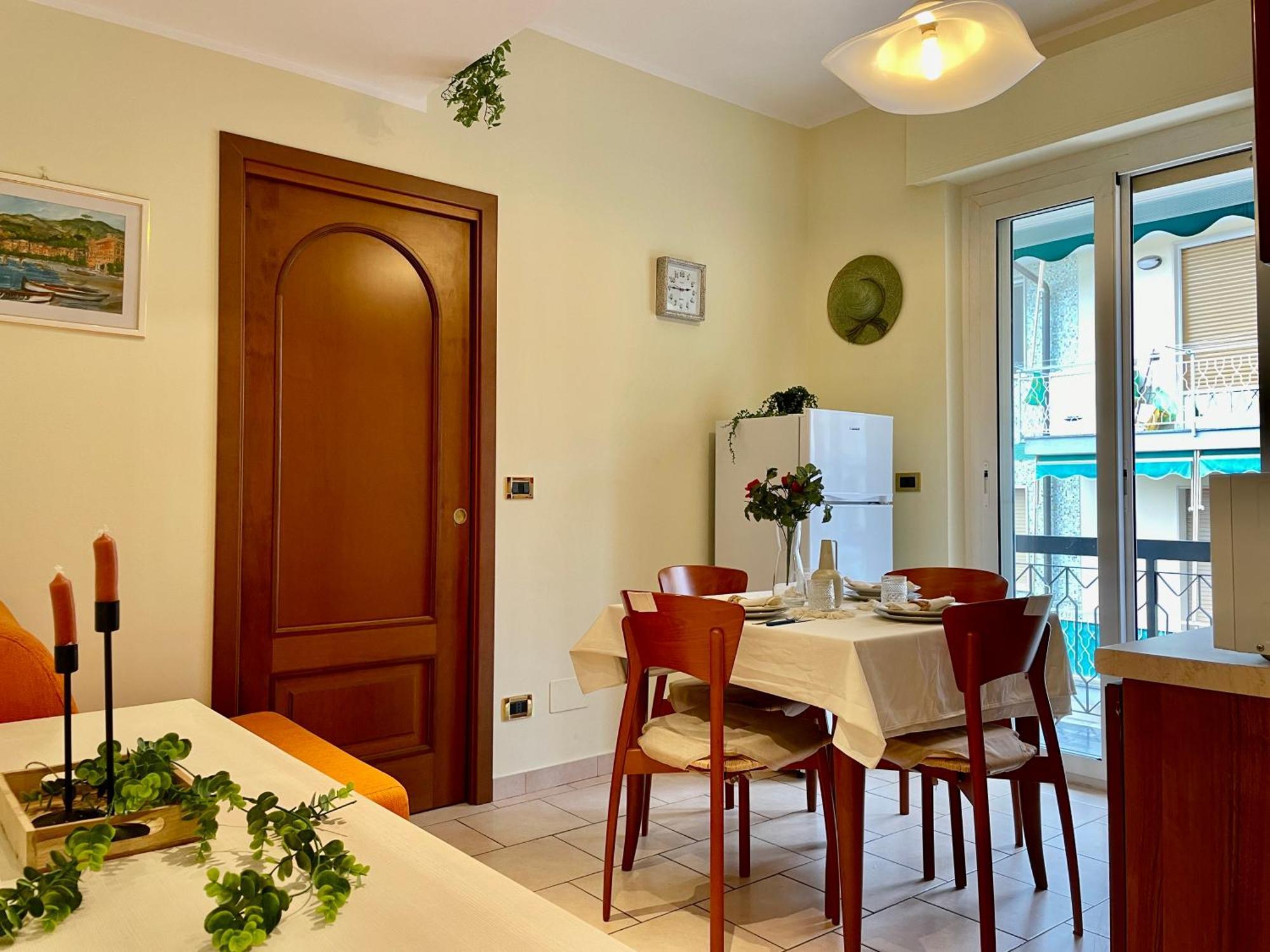 Apartment 700m Dal Mare Bilocale Con A/c, Ampio Balcone E Wi-fi
